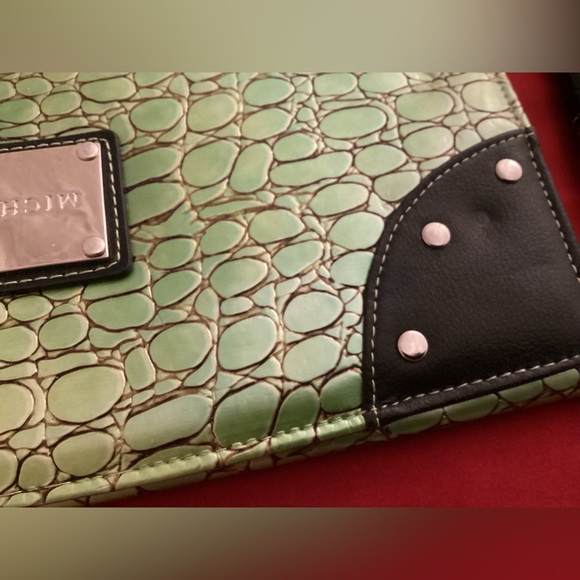 Two Miche Shells - Picture 5 of 16